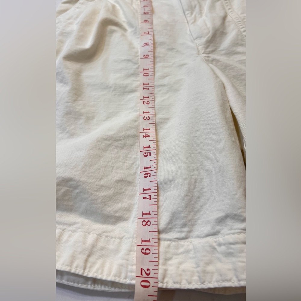 The Tourist Short by Everlane, Size 10 - Picture 9 of 11